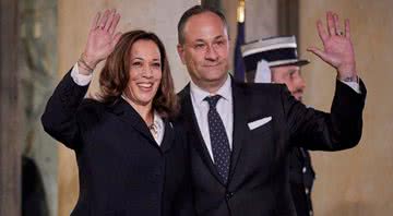 Kamala Harris ao lado do marido Douglas Emhoff - Getty Images