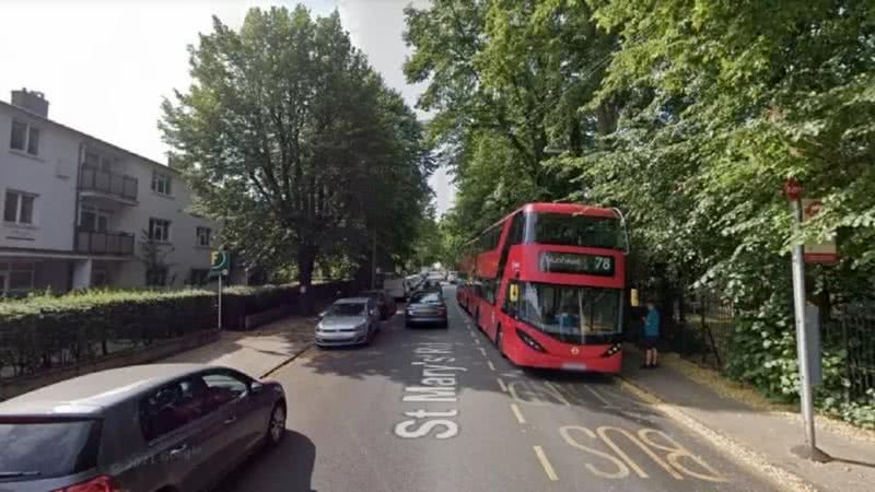 No canto esquerdo, prédio no qual o corpo foi encontrado - Divulgação / Google Street View