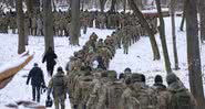 Soldados ucranianos em Kiev - Getty Images