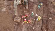 Equipe de bombeiros durante buscas em Brumadinho - Divulgação / Corpo de Bombeiros