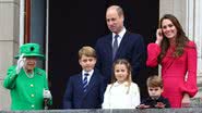 Elizabeth II ao lado de William, Kate e os netos George, Charlotte e Louis - Getty Images