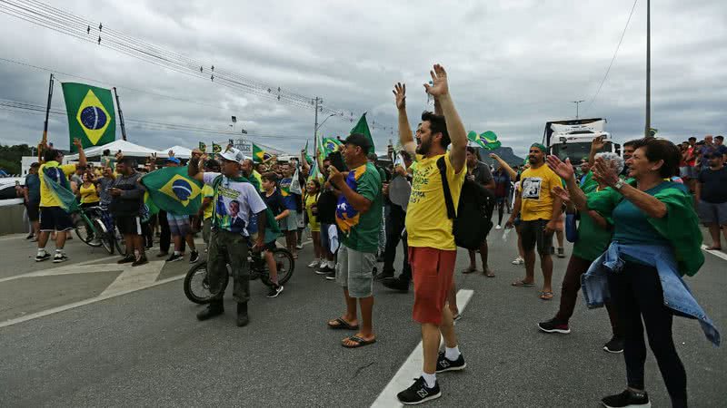 Manifestantes pró-Bolsonaro em protesto realizado em Florianópolis, no último dia 31 - Getty Images