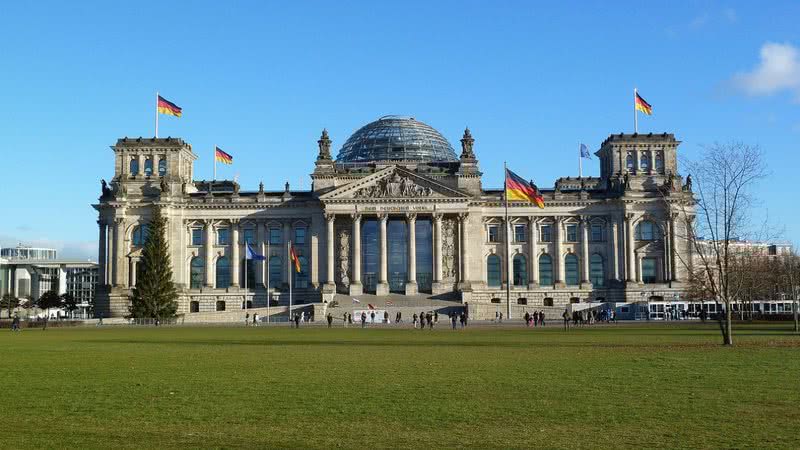 Palácio de Reichstag, em Berlim - Imagem de Wetandi por Pixabay