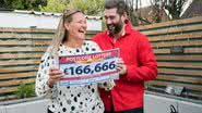 A britânica Lesley foi a grande vencedora do prêmio - Divulgação / Postcode Lottery