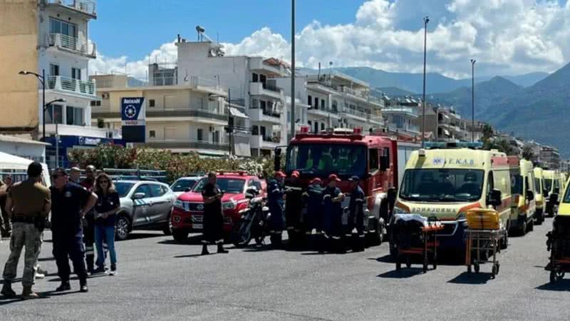 Equipes de resgate buscam por vítimas - Divulgação/Vídeo/Greek City Times