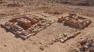 Tumbas encontradas no deserto de Negev - Divulgação / Emil Aladjem