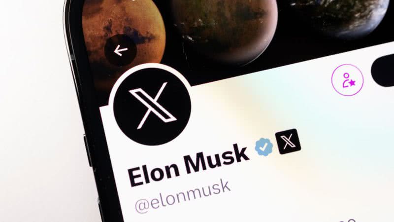 Página de Elon Musk exibe novo logo de sua rede social - Getty Images