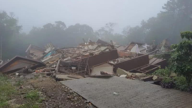 Prédio desabou em Gramado - Divulgação