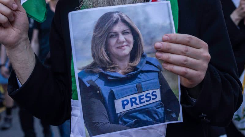 Foto de protesto na Palestina devido a morte de Shireen Abu Akleh - Getty Images