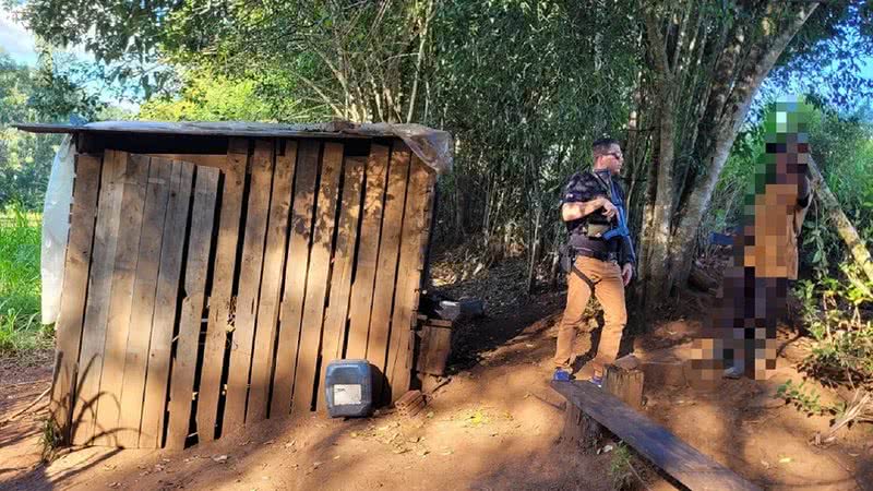 Barracão onde vítima vivia - Polícia Civil