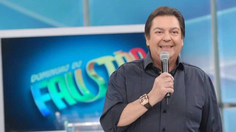 Imagem de Faustão no comando do Domingão do Faustão - Divulgação/Rede Globo