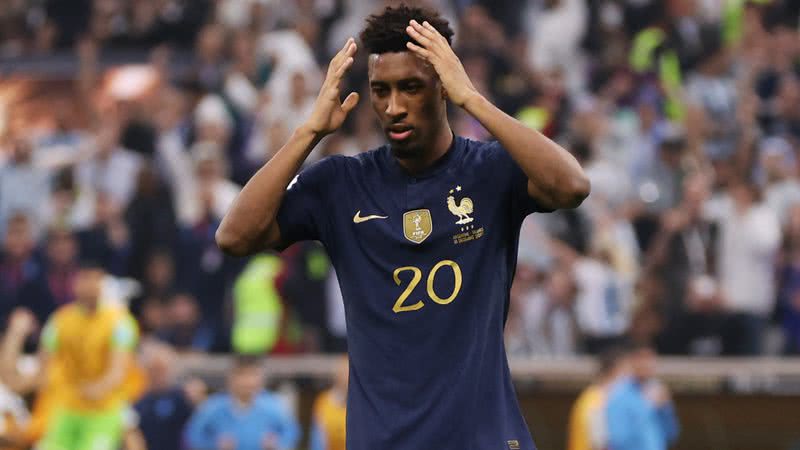 Kingsley Coman em campo - Getty Images