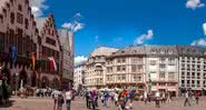 Imagem meramente ilustrativa de rua em Frankfurt - Wikimedia Commons