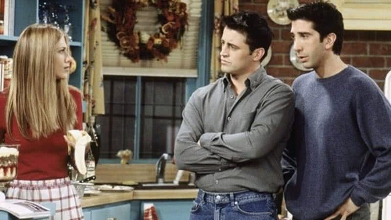 Cena do episódio de Ação de Graças de 'Friends' - Divulgação / Warner Bros