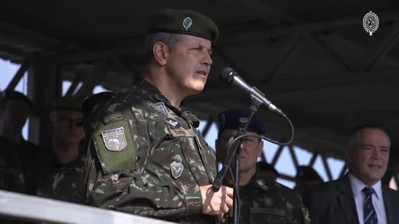 General Tomás Miguel Miné Ribeiro Paiva em discurso - Reprodução/Video