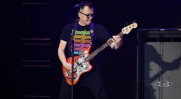 Hoppus durante apresentação - Getty Images