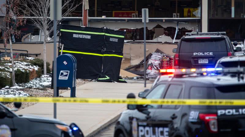 Foto tirada no momento do tiroteio, ocorrido no Colorado, nos EUA - Getty Images