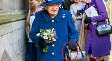 Rainha Elizabeth II usando uma bengala - Getty Images