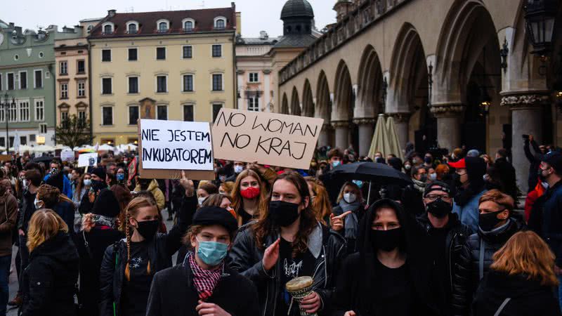 Manifestação contra a decisão da Corte Constitucional - Getty Images