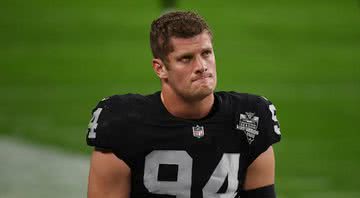 O defensive end Carl Nassib, do Las Vegas Raiders - Getty Images