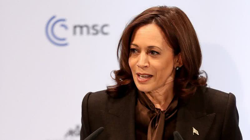 Kamala Harris durante discurso em Munique - Getty Images