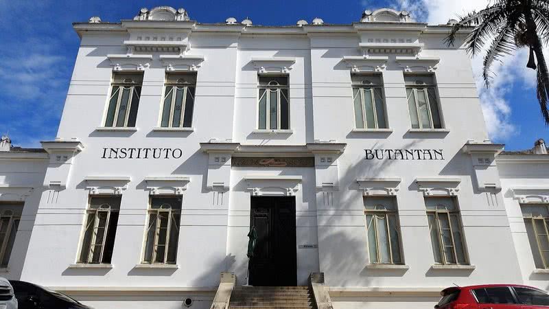 Fachada do Instituto Butantan - Wikimedia Commons