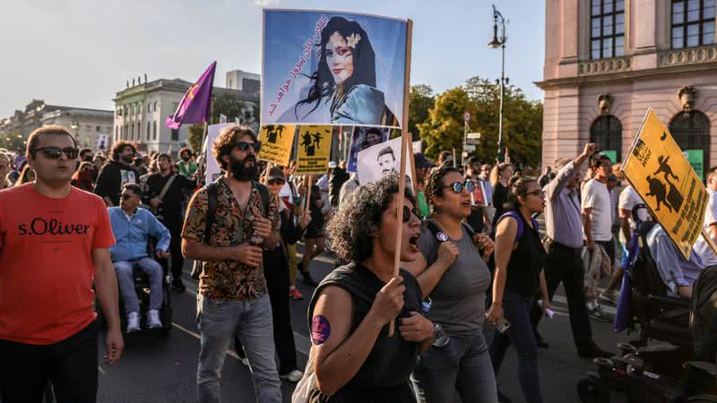 Protestos no Irã após execução de Mahsa Amini, contexto da recente execução - Getty Images