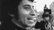 Antiga fotografia de Víctor Jara - Domínio Público via Wikimedia Commons