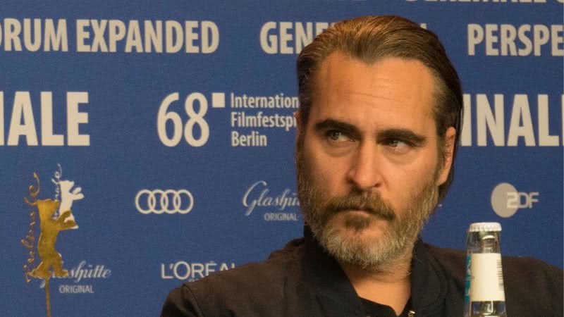 Joaquin Phoenix, ator premiado por seu papel como Coringa - Wikimedia Commons