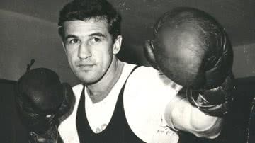 Eder Jofre, pugilista brasileiro - Arquivo Nacional