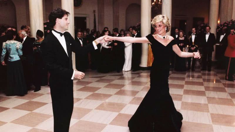 Princesa da Diana e John Travolta dançando 1985 - Divulgação