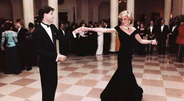 Princesa da Diana e John Travolta dançando 1985 - Divulgação