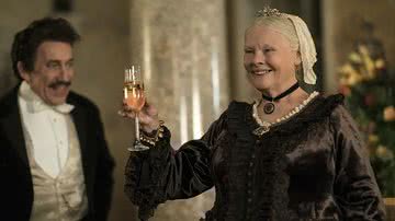 A atriz Judi Dench no filme 'Victoria e Abdul – O Confidente da Rainha' - Divulgação