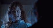 Cena de Linda Blair em 'O Exorcista' (1973) - Divulgação/Warner Bros. Pictures