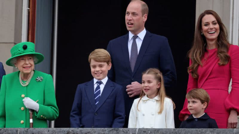 Elizabeth II ao lado de familiares - Getty Images