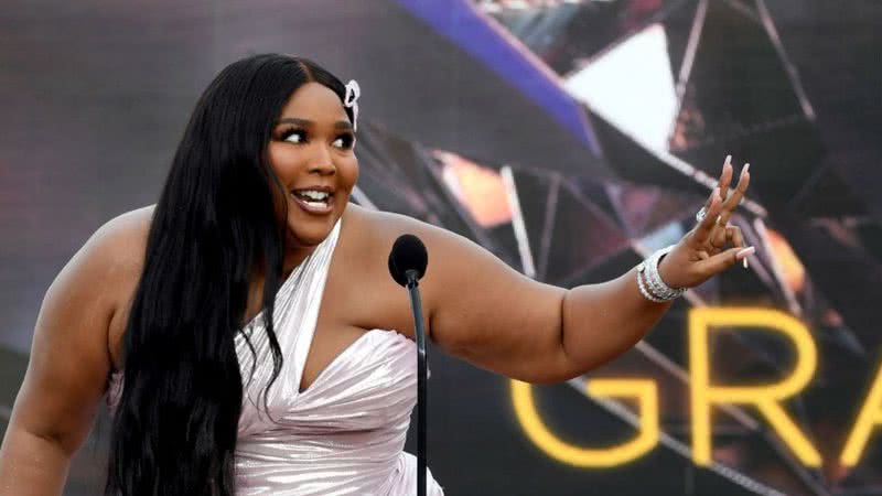 Lizzo durante a edição do Grammy de 2021 - Getty Images