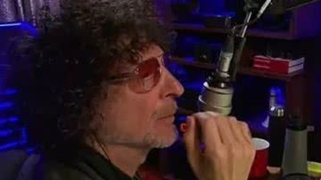 Howard Stern, locutor que ficou dois anos em esconderijo em virtude da pandemia da covid-19 - Reprodução/Reddit