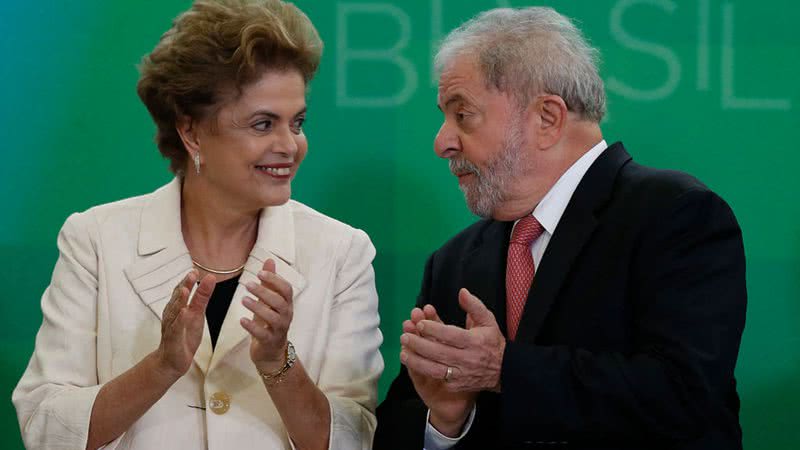 Dilma e Lula durante compromisso - Getty Images