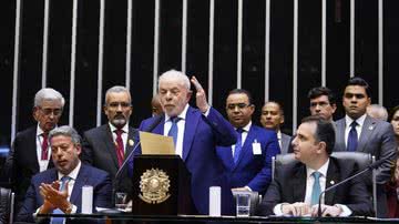 Lula durante a cerimônia de posse - Pablo Valadares /Câmara dos Deputados