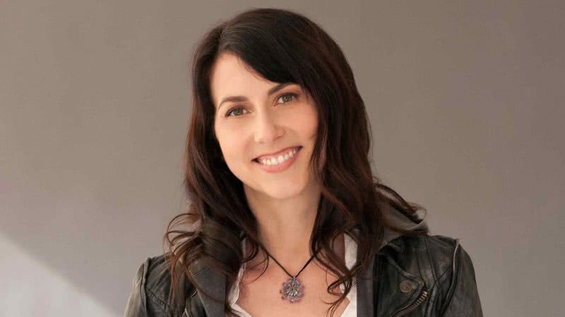 Fotografia de MacKenzie Bezos - Divulgação/Youtube