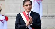 Martín Vizcarra com a faixa presidencial em abril de 2018 - Wikimedia Commons