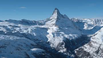 Imagem da Montanha de Matterhorn, nos Alpes Suíços - Getty Images