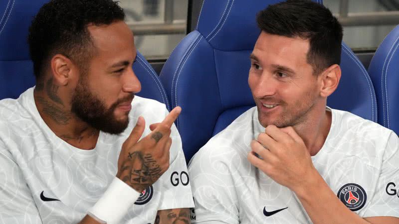 Imagem de Neymar Jr. e Lionel Messi juntos - Getty Images