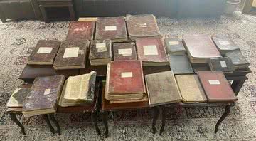 Livros recuperados em Mosul, Iraque - Divulgação/Ninevah Police