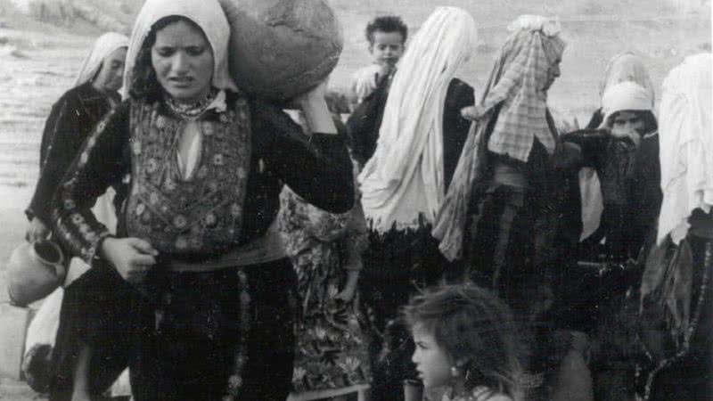 Refugiados palestinos em 1948 - Domínio Público