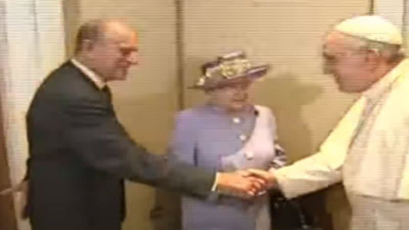 Encontro entre o Papa, Elizabeth II e príncipe Philip, em 2014 - Divulgação/Youtube/ TV Canção Nova