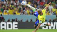 Richarlison durante a partida - Getty Images