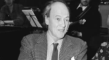 O autor Roald Dahl - Wikimedia Commons