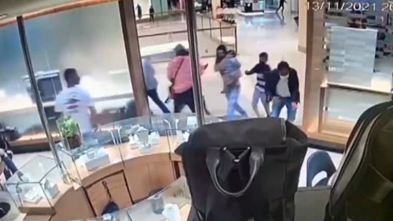 Imagem do episódio no Shopping Iguatemi Esplanada - Divulgação/ Vídeo/ TV Tem