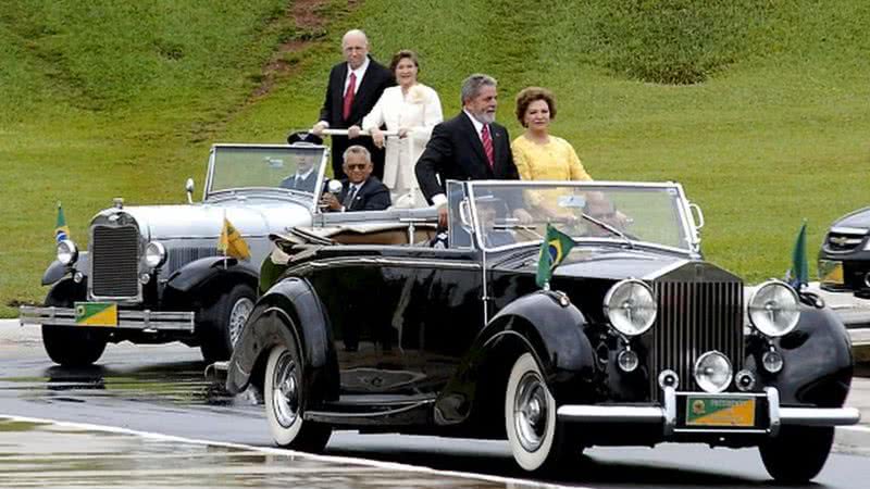 Rolls-Royce transportando Lula - Antonio Cruz/ Agência Brasil